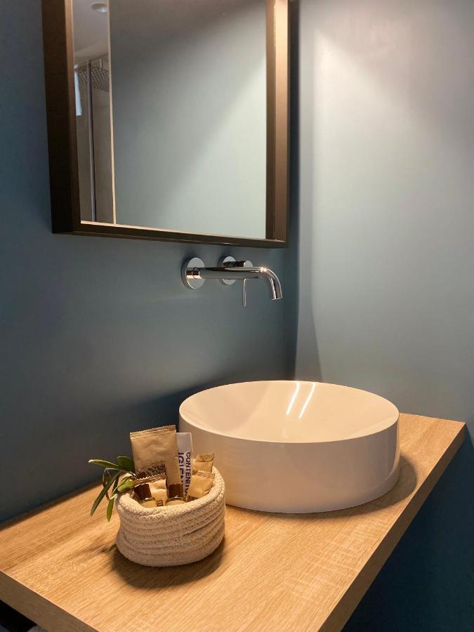 Viesterooms Exteriér fotografie